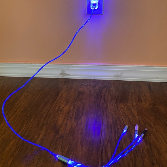 Fast Charging Cable For Sony PlayStation 5 Controller - Picture 6 of 7